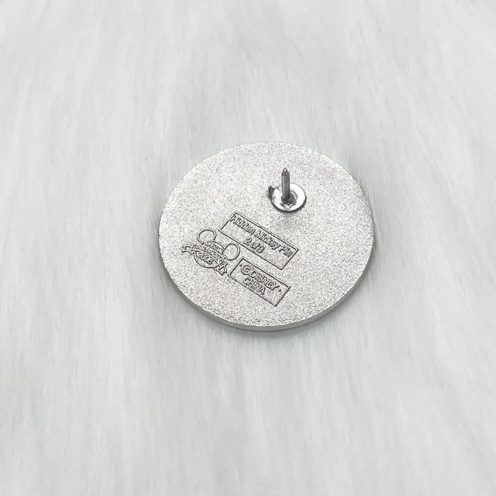 🔮 5/$25 Disney Yellow Mickey Mouse Icon‎ Pin